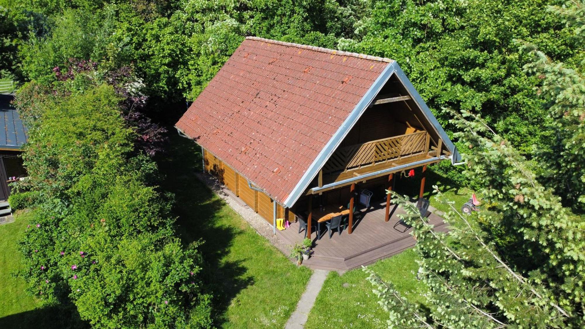 Ulmenhof Melfsen - Gemuetliches Ferienhaus Auf Dem Bauernhof Oeversee Exterior foto